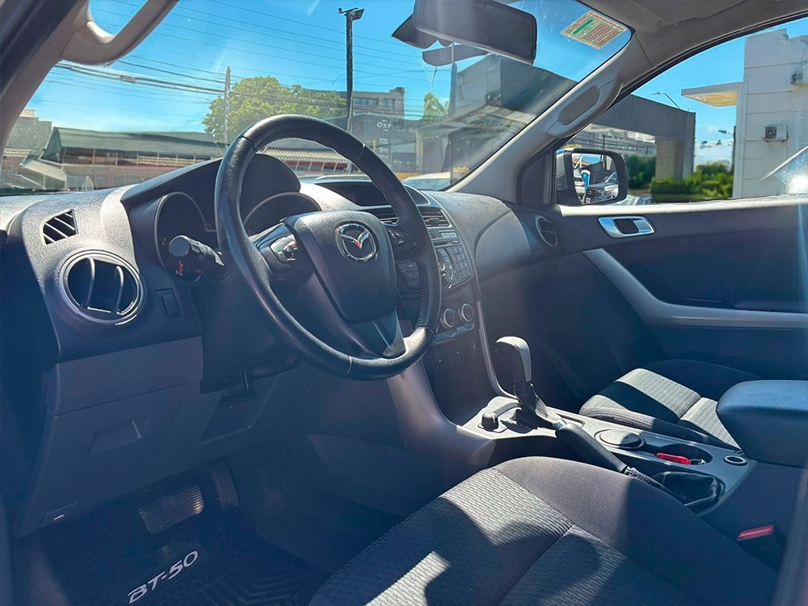 BT-50 4X4 3.2 AUT / AÑO 2021 / 99.197 KMS  7