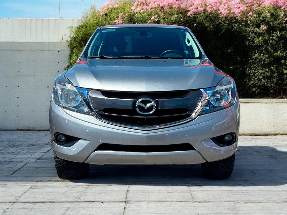 BT-50 4X4 3.2 AUT / AÑO 2021 / 99.197 KMS  3