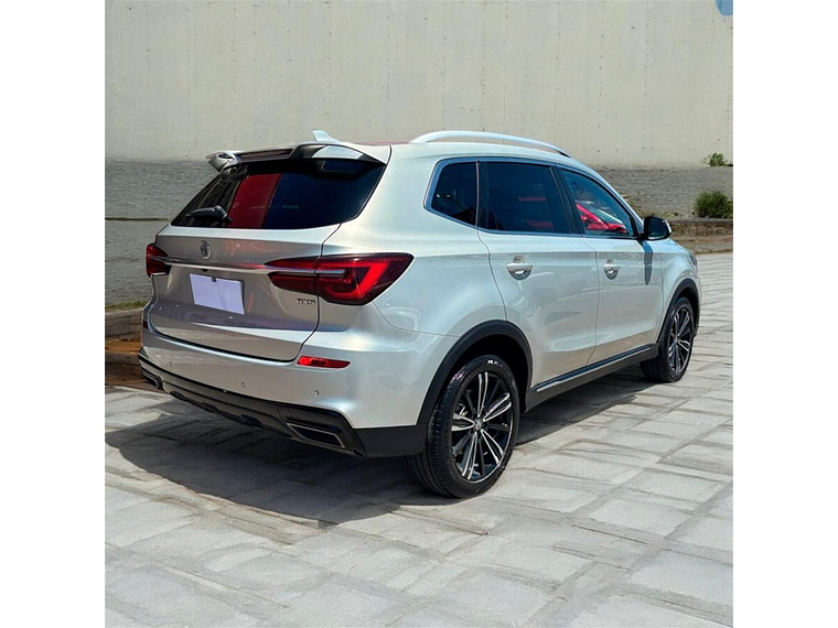 RX5 LUXURY 1.5 MT / AÑO 2024 / UNICO DUEÑO / 59.619 KMS  4