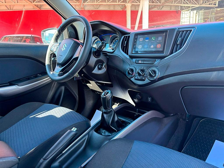 S-PRESSO GLX 1.0 MT / AÑO 2025 / 4.546 KMS  5