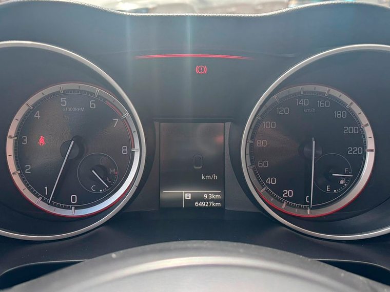 SWIFT GLX 1.2 MT / AÑO 2022 / 65.077 KMS  9