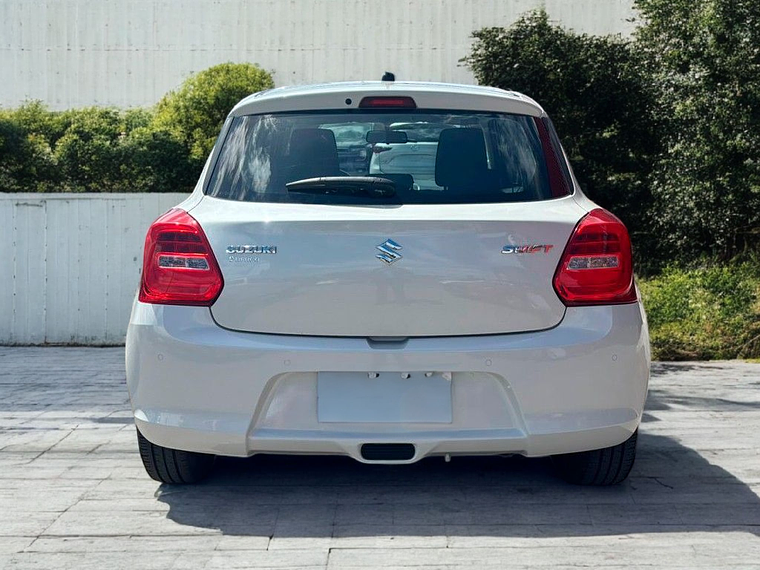 SWIFT GLX 1.2 MT / AÑO 2022 / 65.077 KMS  7