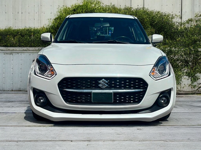 SWIFT GLX 1.2 MT / AÑO 2022 / 65.077 KMS  2