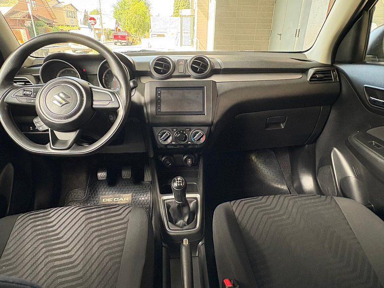 SWIFT GL SPORT HB 1.2 MT / AÑO 2023 / UNICO DUEÑO / 46.901 KMS  10