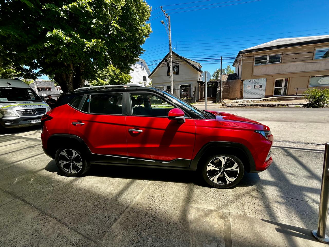 JS4 1.6 MT / AÑO 2023 / UNICO DUEÑO / 44.665 KMS  3