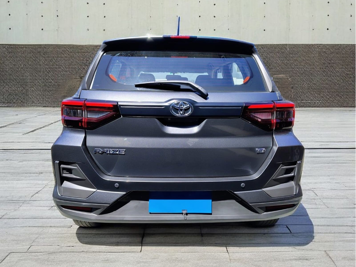 RAIZE E 1.2 AUT / AÑO 2025 / 24.904 KMS  6