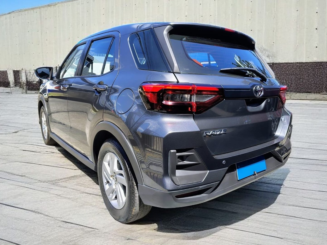 RAIZE E 1.2 AUT / AÑO 2025 / 24.904 KMS  5