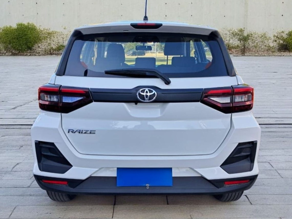 RAIZE 1.2 MT / AÑO 2025 / 13.583 KMS  6