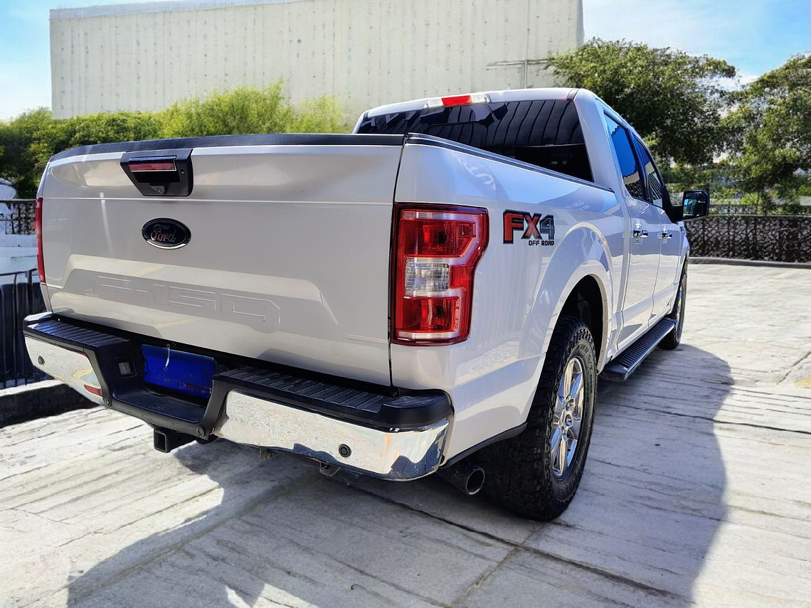 F-150 XLT 4X4 5.0 AUT / AÑO 2019 / 71.659 KMS  4
