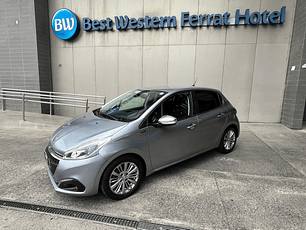 208 SIGNATURE 1.2 MT / AÑO 2020 / 103.512 KMS 