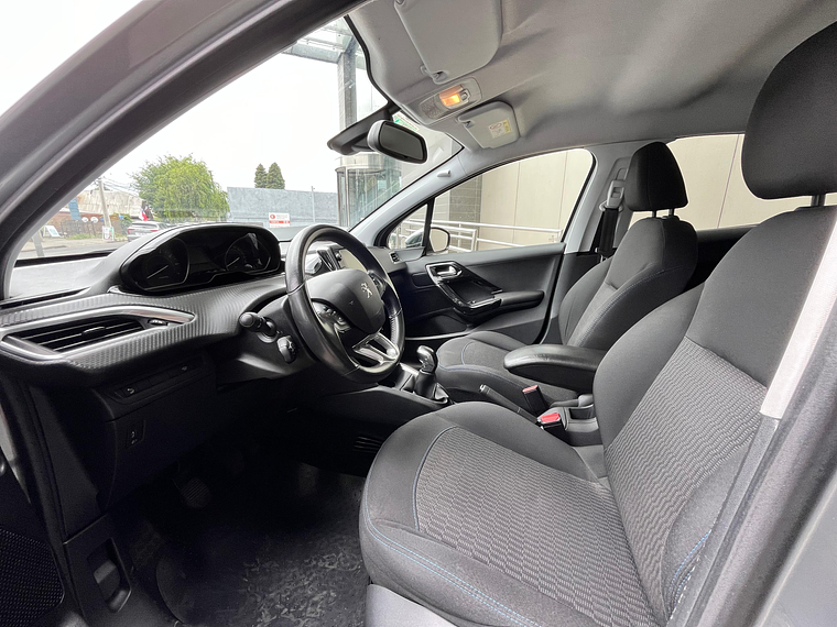 208 SIGNATURE 1.2 MT / AÑO 2020 / 103.512 KMS  10