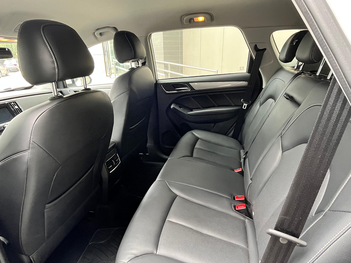 RX5 1.5 6MT / AÑO 2023 / UNICO DUEÑO / 42.067 KMS  11