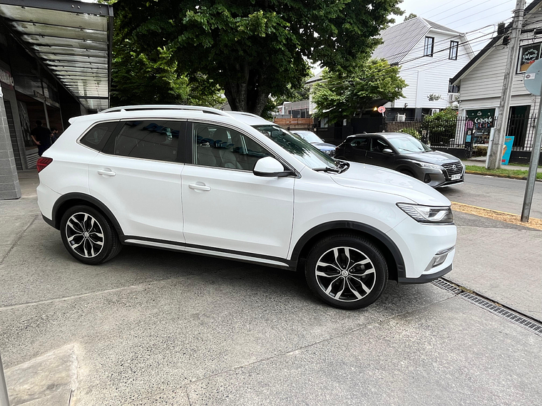 RX5 1.5 6MT / AÑO 2023 / UNICO DUEÑO / 42.067 KMS  6