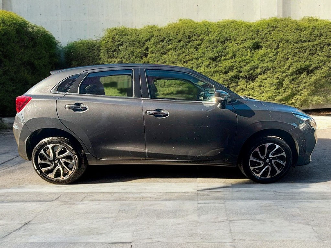 BALENO GLX HB 1.5 MT / AÑO 2024 / UNICO DUEÑO / 28.045 KMS  4