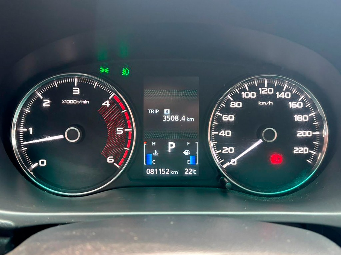 MONTERO SPORT 2.4 AT / AÑO 2019 / 81.302 KMS  9