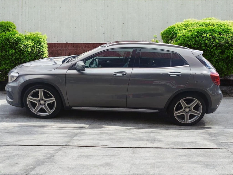 GLA 250 2.0 AUT / AÑO 2014 / 125.025 KMS  4