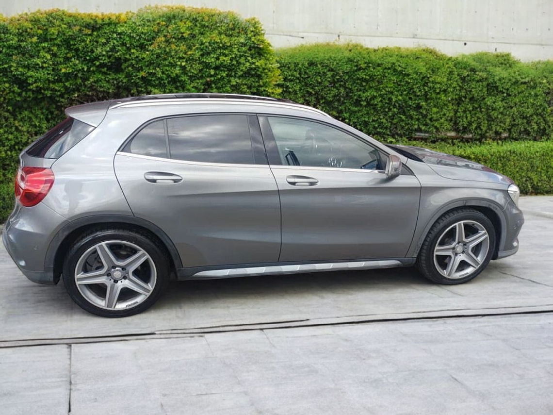 GLA 250 2.0 AUT / AÑO 2014 / 125.025 KMS  5