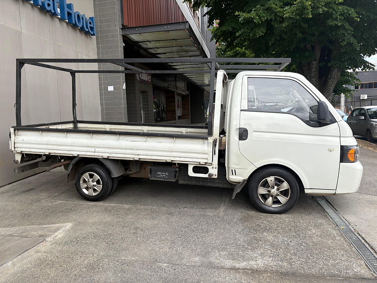 X200 X200 LUXURY 2.0 6MT / AÑO 2022 / UNICO DUEÑO / 150.000 KMS  4