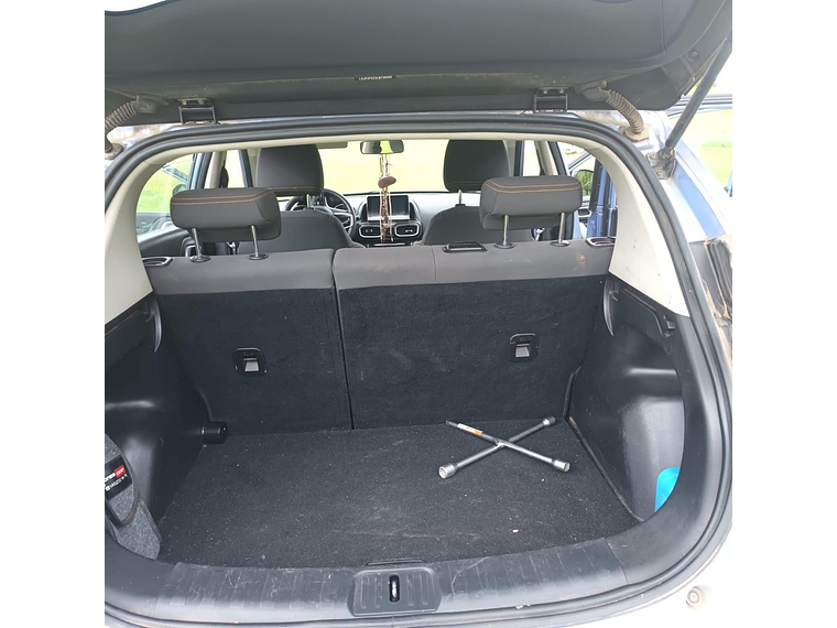 AX4 LUXURY 1.6 5MT / AÑO 2021 / UNICO DUEÑO / 70.000 KMS  8