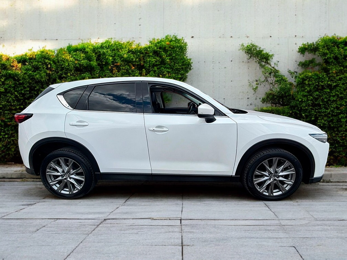 CX5 GT AWD 2.0 AUT / AÑO 2021 / UNICO DUEÑO / 81.822 KMS  6