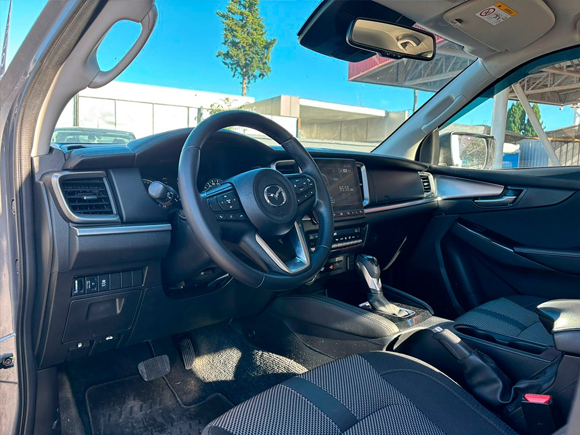 BT-50 HIGH 4X4 3.0 AUT / AÑO 2022 / UNICO DUEÑO / 85.514 KMS  8