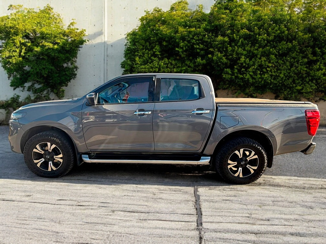 BT-50 HIGH 4X4 3.0 AUT / AÑO 2022 / UNICO DUEÑO / 85.514 KMS  3