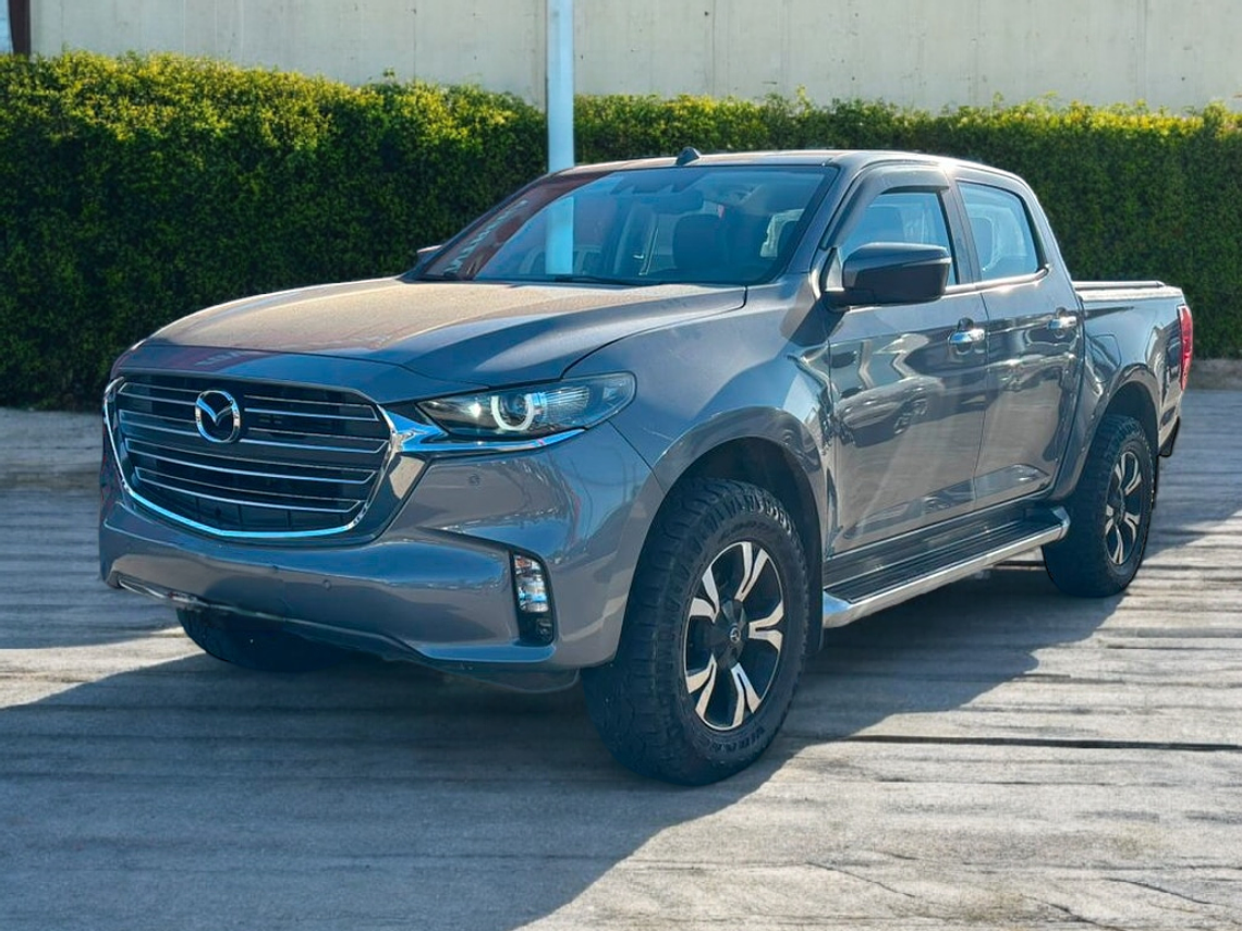 BT-50 HIGH 4X4 3.0 AUT / AÑO 2022 / UNICO DUEÑO / 85.514 KMS  2