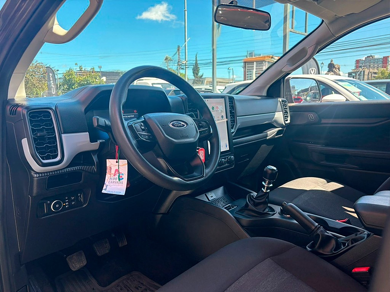 RANGER 2.0 XLS DIESEL 4X4 MT / AÑO 2024 / 40.453 KMS  9