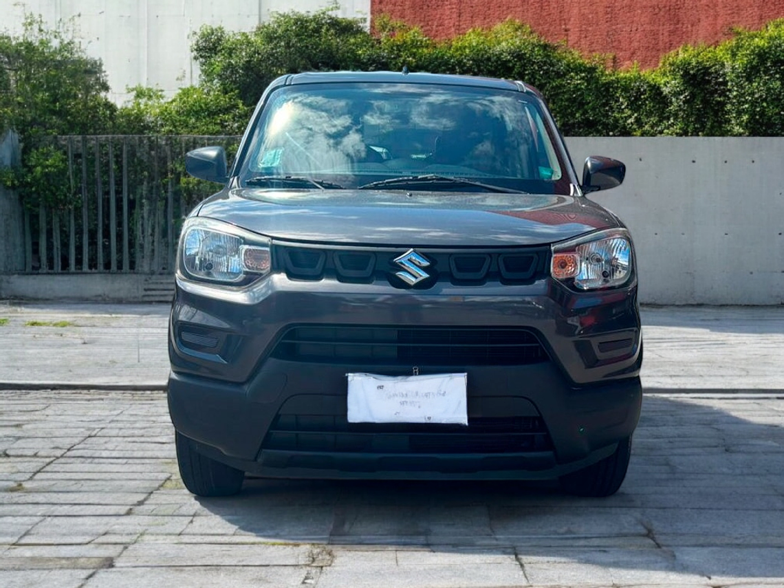 S-PRESSO 1.0 GLX MT / AÑO 2022 / UNICO DUEÑO / 56.191 KMS  3