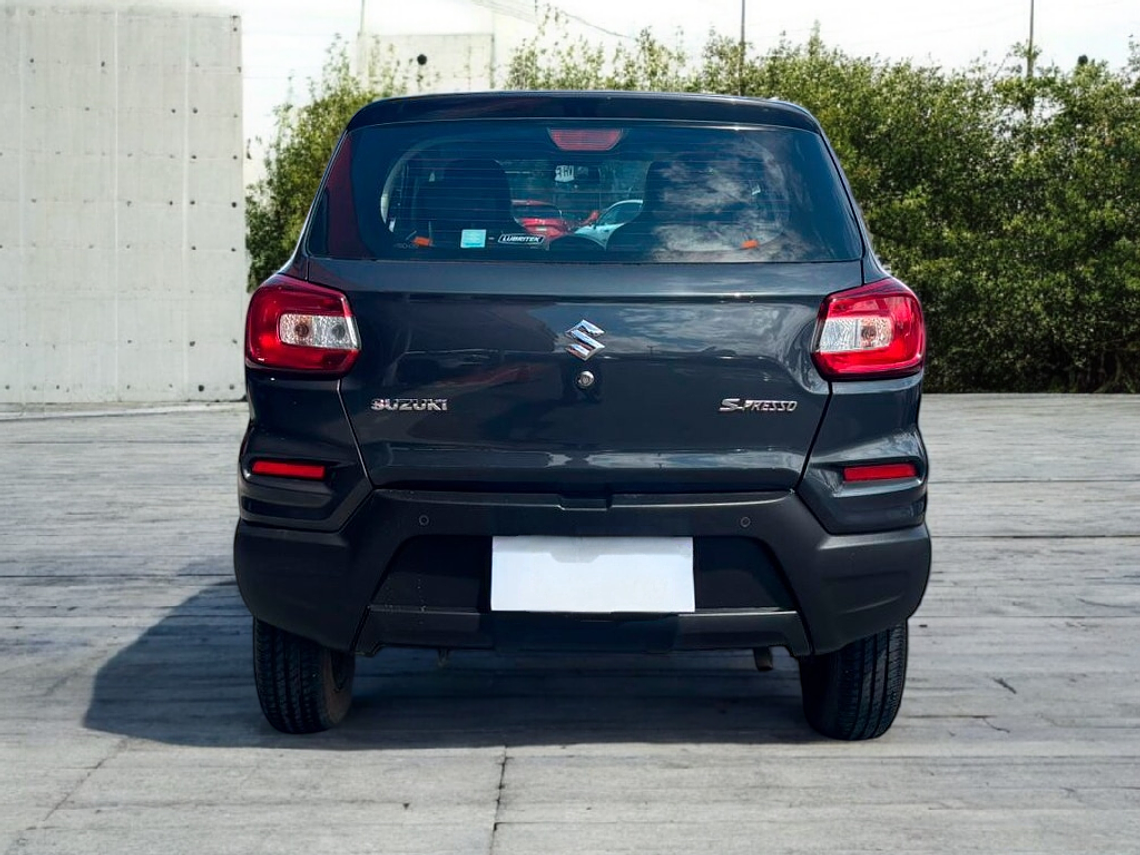 S-PRESSO 1.0 GLX MT / AÑO 2022 / UNICO DUEÑO / 56.191 KMS  6