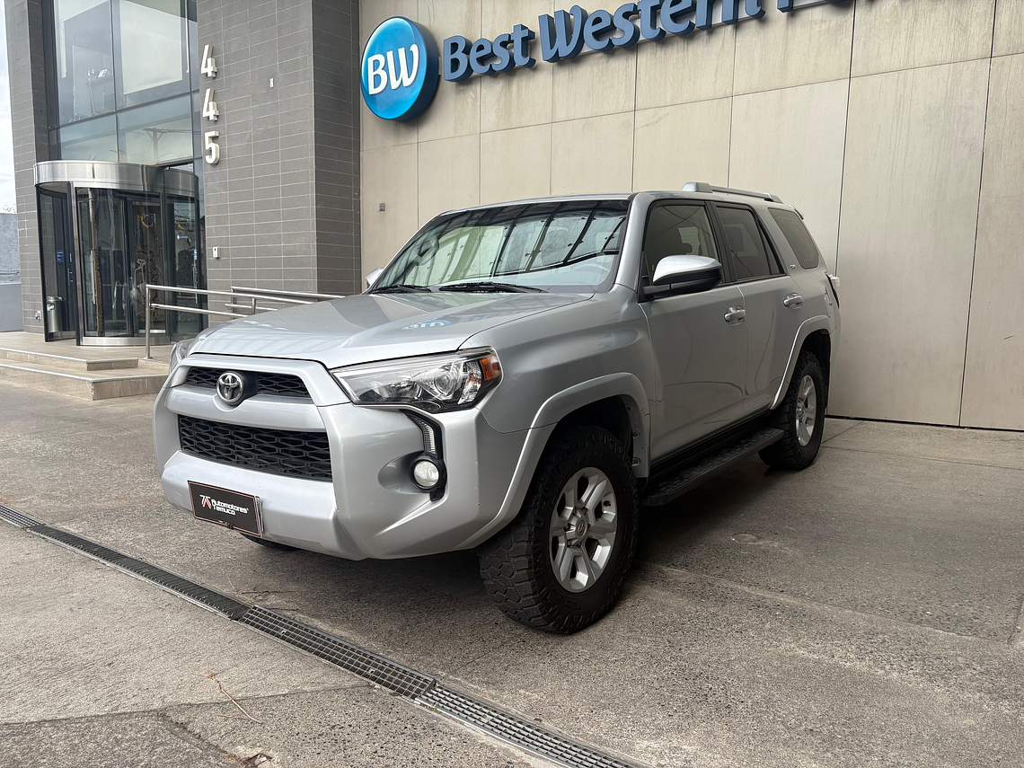 4RUNNER 4X4 4.0 AUT / AÑO 2019 / 155.400 KMS  1