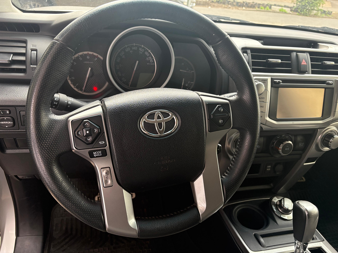 4RUNNER 4X4 4.0 AUT / AÑO 2019 / 155.400 KMS  7