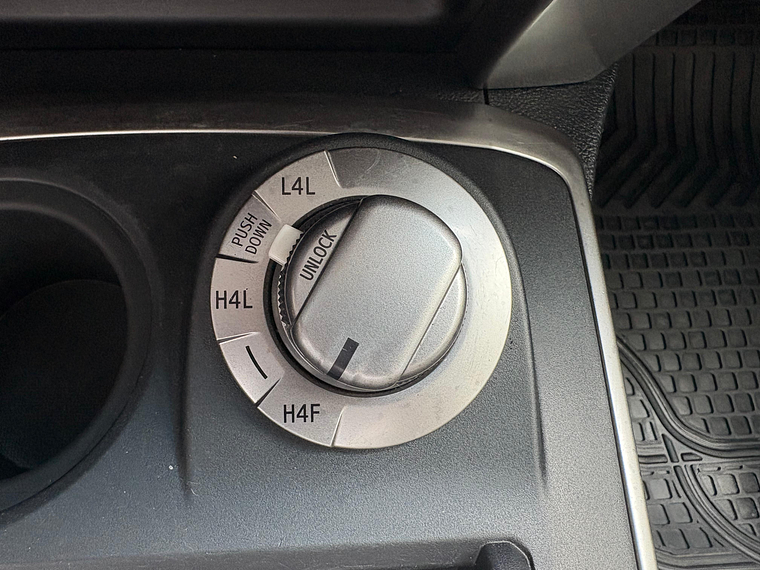 4RUNNER 4X4 4.0 AUT / AÑO 2019 / 155.400 KMS  8