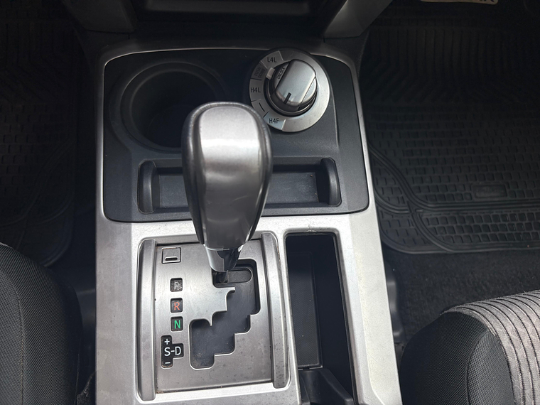 4RUNNER 4X4 4.0 AUT / AÑO 2019 / 155.400 KMS  9