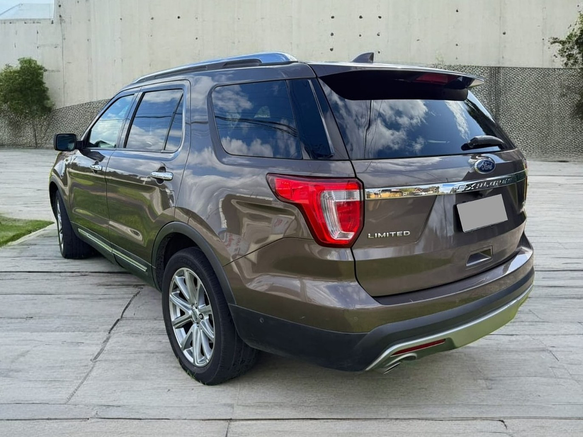EXPLORER LIMITED 3.5 4WD AUT / AÑO 2016 / 7 PASAJEROS / 161.293 KMS  5