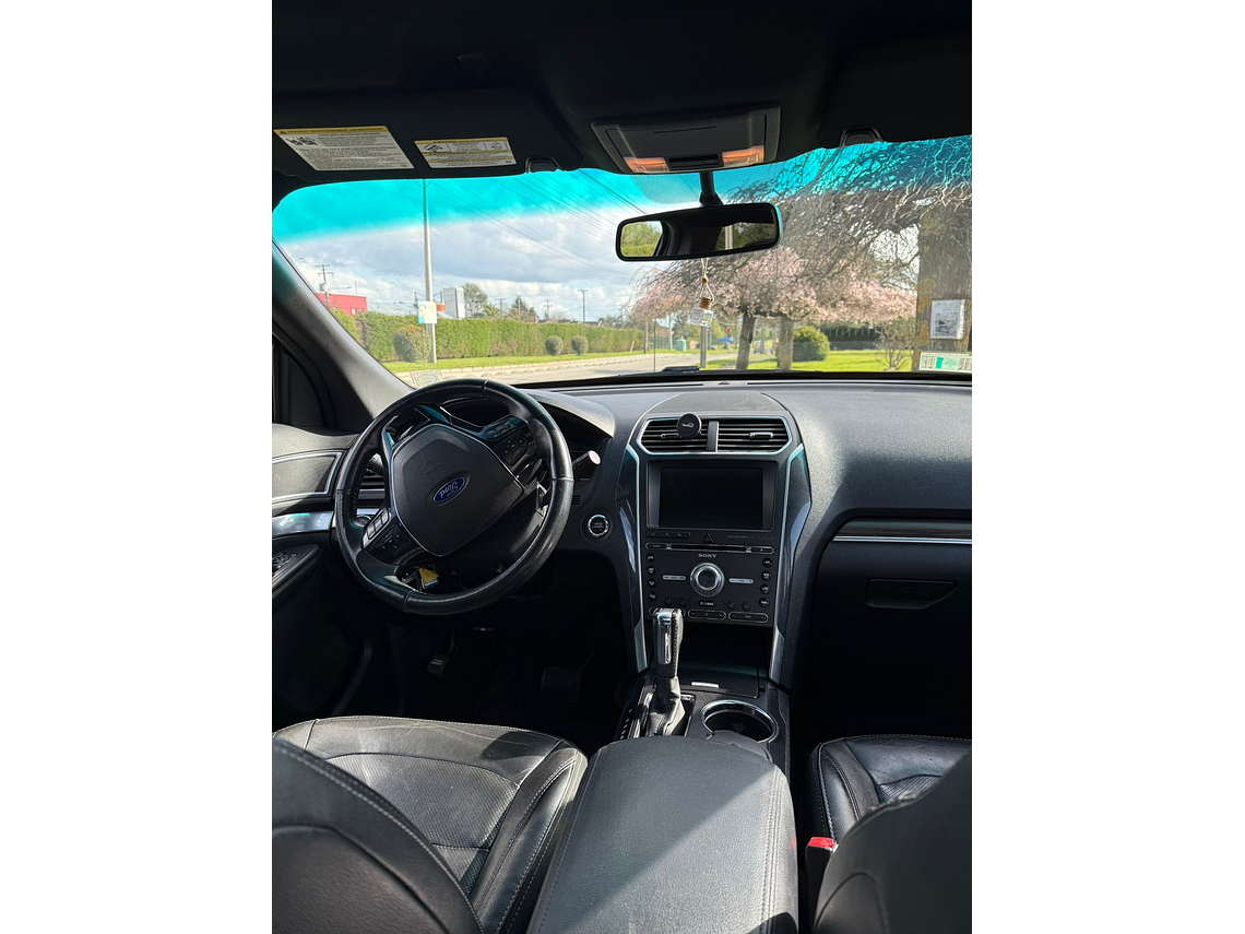 EXPLORER LIMITED 3.5 4WD AUT / AÑO 2016 / 7 PASAJEROS / 161.293 KMS  7