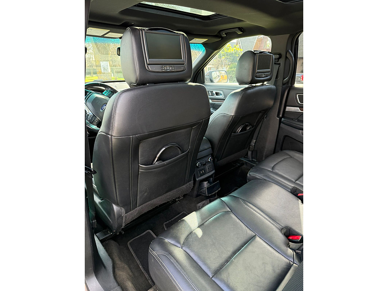 EXPLORER LIMITED 3.5 4WD AUT / AÑO 2016 / 7 PASAJEROS / 161.293 KMS  8