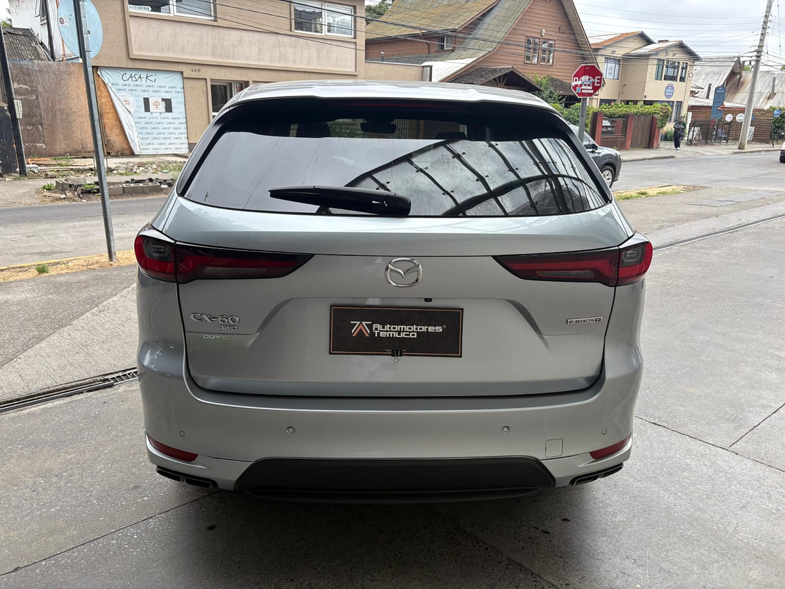  CX-60 PREMIUM SPORT MHEV AWD 3.3 AUT / AÑO 2025 / UNICO DUEÑO / 12.000 KMS  5