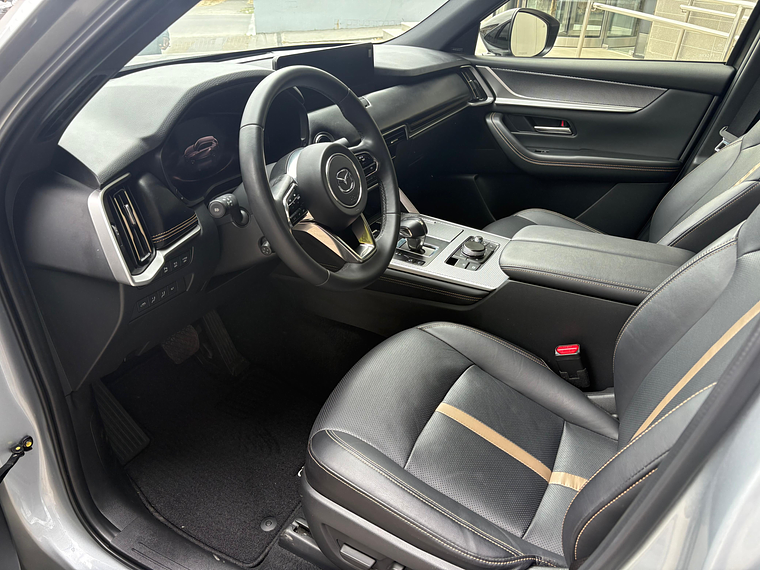  CX-60 PREMIUM SPORT MHEV AWD 3.3 AUT / AÑO 2025 / UNICO DUEÑO / 12.000 KMS  13