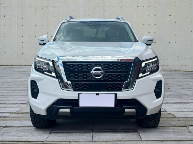 NAVARA DCAB LE 4X4 2.3 AT / AÑO 2022 / 38.708 KMS  3