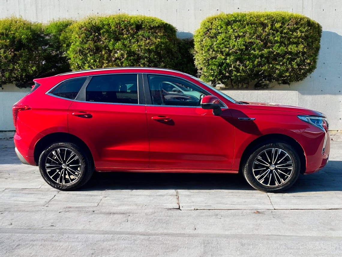 JOLION ELITE 1.5 AUT HEV / AÑO 2024 / UNICO DUEÑO / 56.932 KMS  5