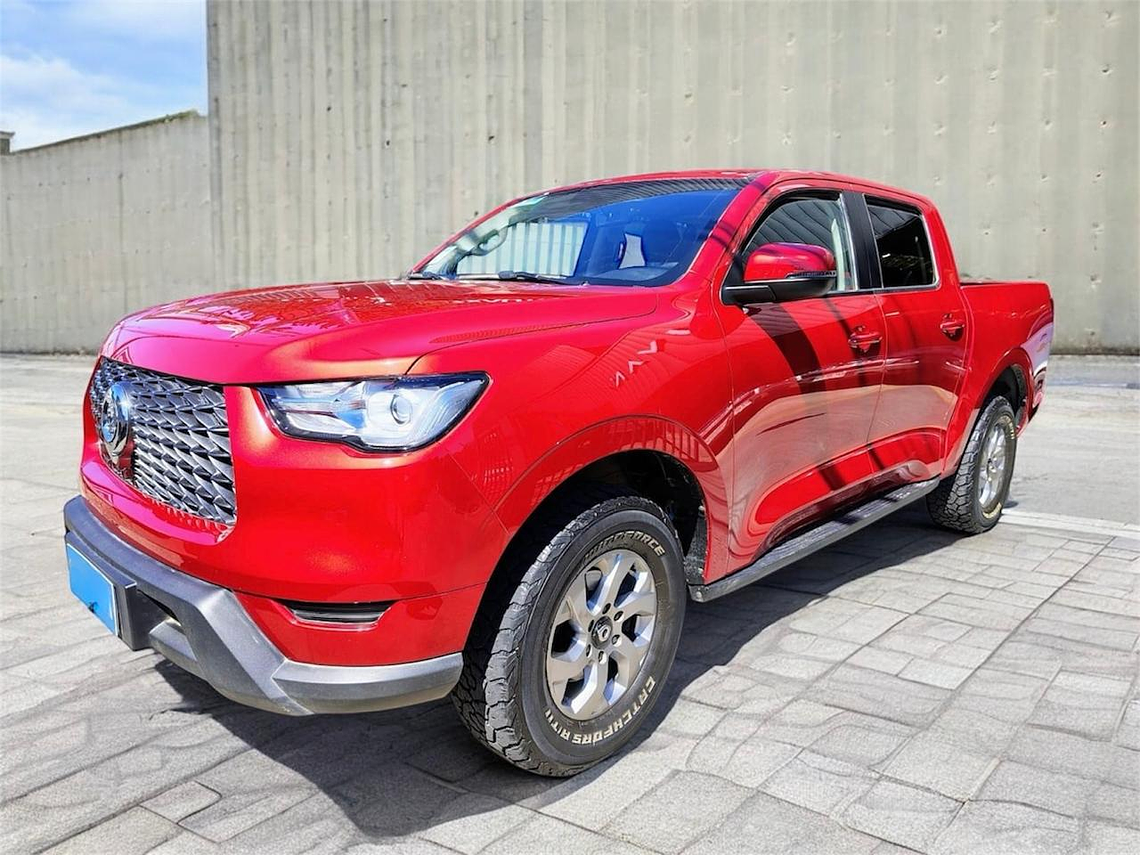 POER ELITE 4X4 2.0 MT / AÑO 2025 / 17.885 KMS  3