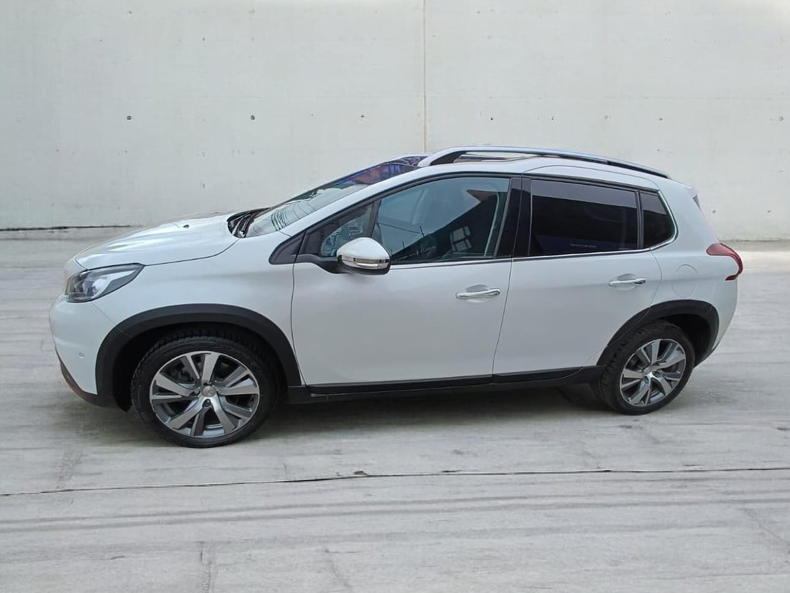 2008 ALLURE 1.2 AUT / AÑO 2018 / 48.255 KMS  4