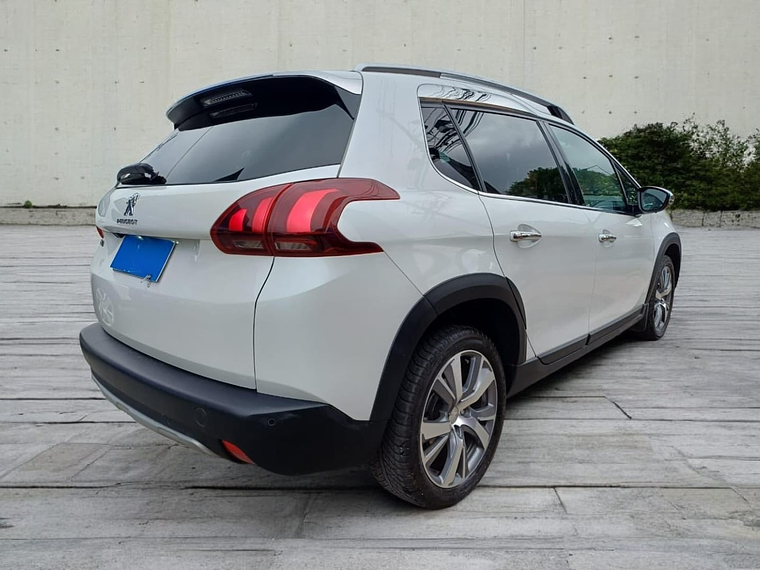 2008 ALLURE 1.2 AUT / AÑO 2018 / 48.255 KMS  6