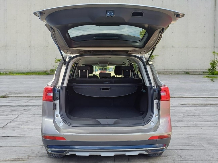 JOYEAR SX5 LUXURY 1.6 MT / AÑO 2023 / 67.822 KMS  9