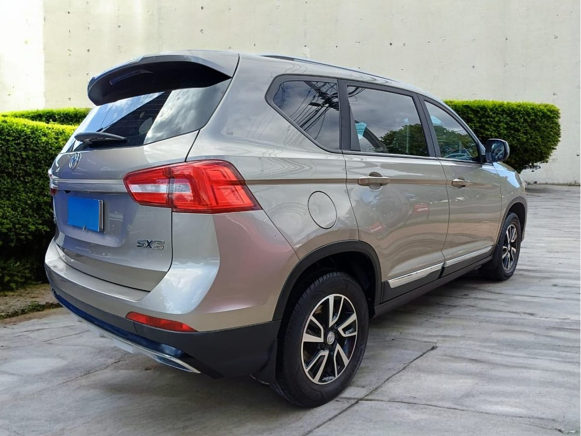 JOYEAR SX5 LUXURY 1.6 MT / AÑO 2023 / 67.822 KMS  5