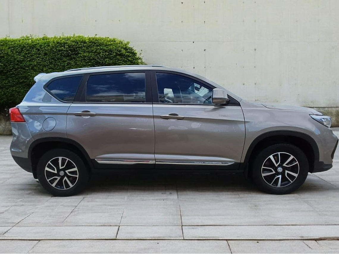 JOYEAR SX5 LUXURY 1.6 MT / AÑO 2023 / 67.822 KMS  6