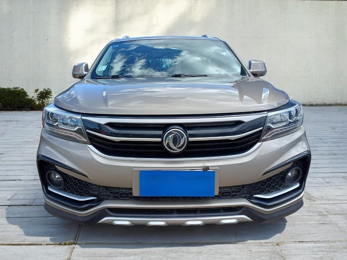 JOYEAR SX5 LUXURY 1.6 MT / AÑO 2023 / 67.822 KMS  3