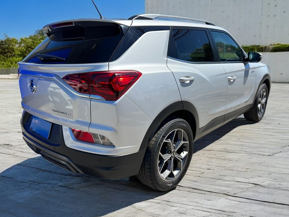 KORANDO GLX 1.5 4X2 AUT / AÑO 2021 / 25.550 KMS  4