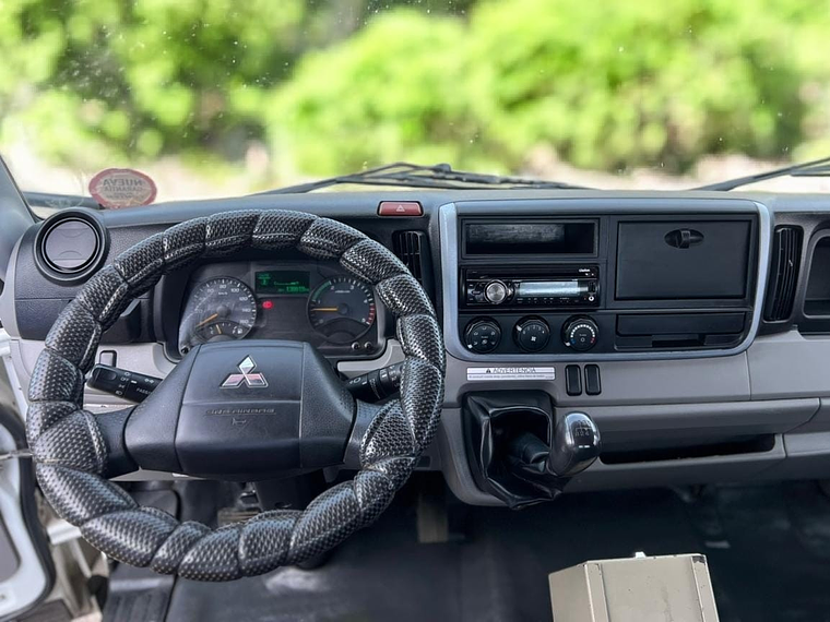 FUSO CANTER 815 MT / AÑO 2020 / 138.169 KMS  7